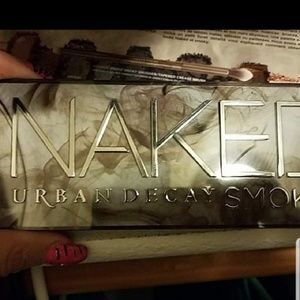 Eyeshadow palette